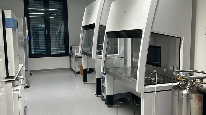 Cell Culture Lab 1.54