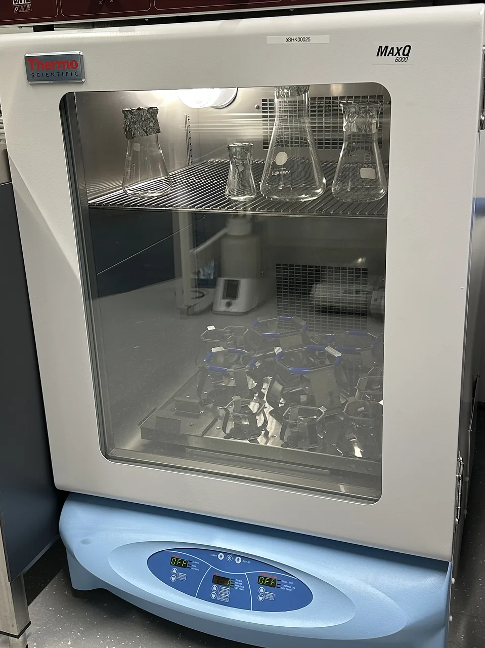 MaxQ 6000 incubation shaker